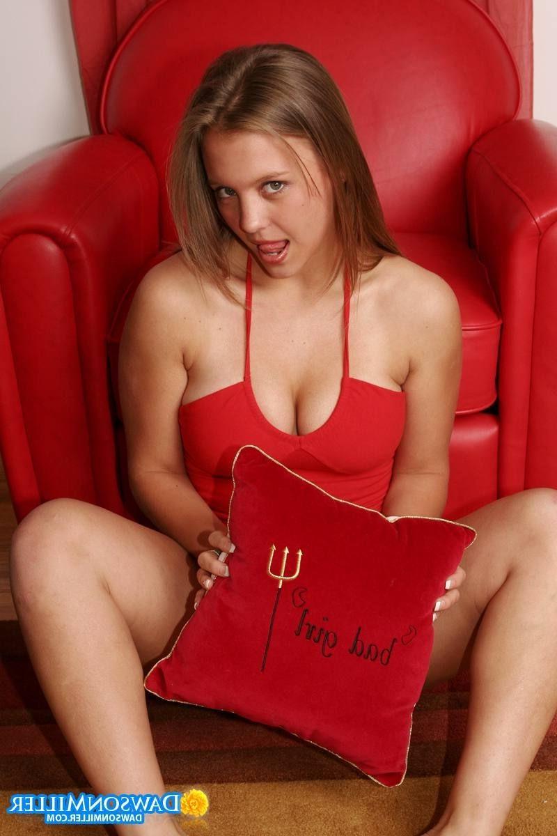 16P Lovely and cute teen reveals her nice tits and pussy for us