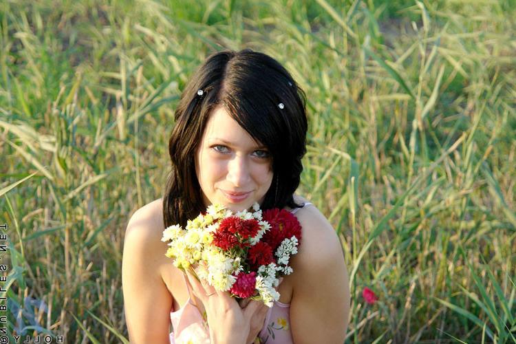 14P Adorable teenie loves getting naked publicly check out her tight ass