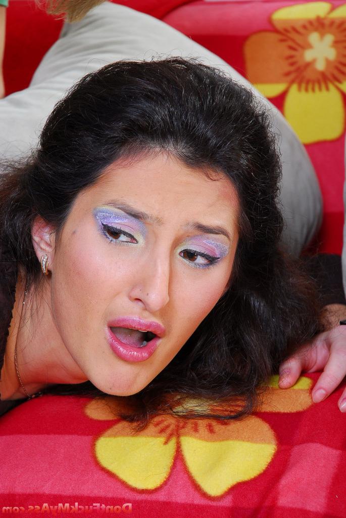 20P Hot in the tail girl wakes up her boy and undergoes raw anal abuse