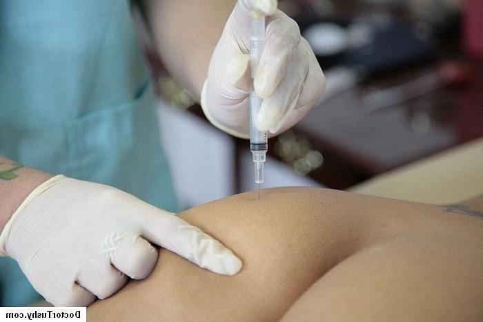 16P Sexy anal checkup and a shot in her ass