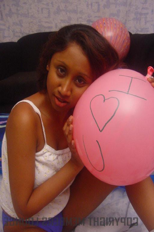 4P Lovely Indian girl plays with balloons