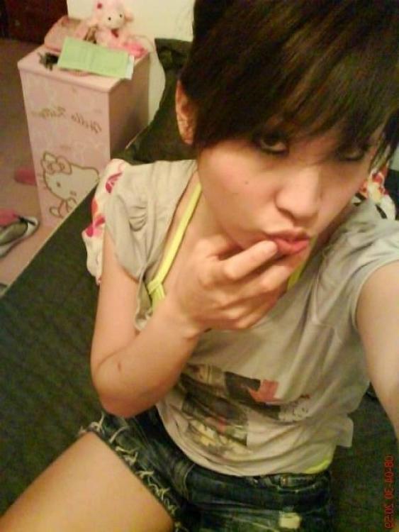 16P Adorable asian babe sucking hard white cock with passion