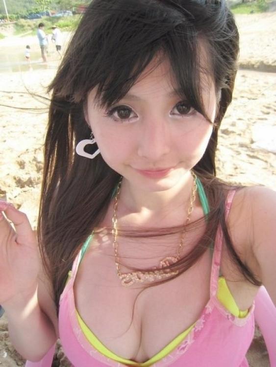 16P Adorable asian chick gets ass fucked by hot horny guy