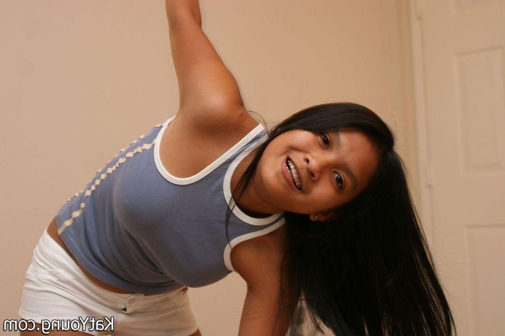 16P Kat Young Picture Gallery:: Lovely asian teen does her morning exercises topless