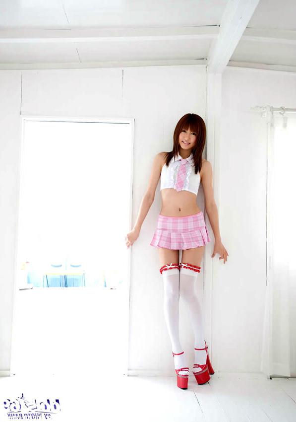 15P Adorable japanese av idol naked in her bedroom