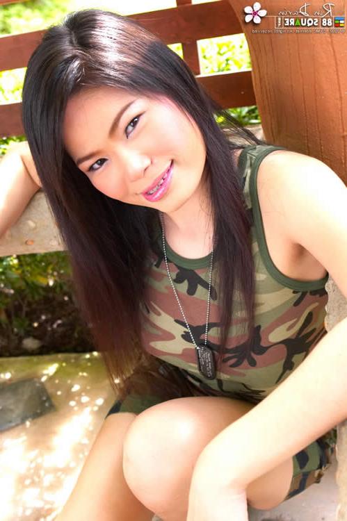 15P Adorable asian model showing her pussy
