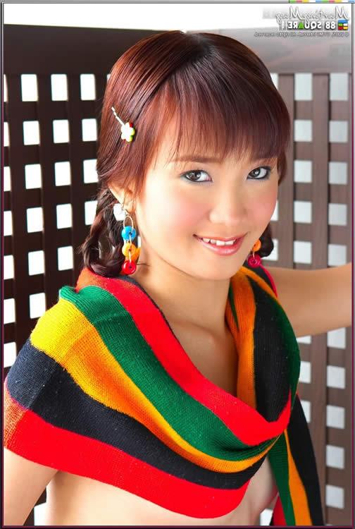 15P Adorable young asian girl spreading