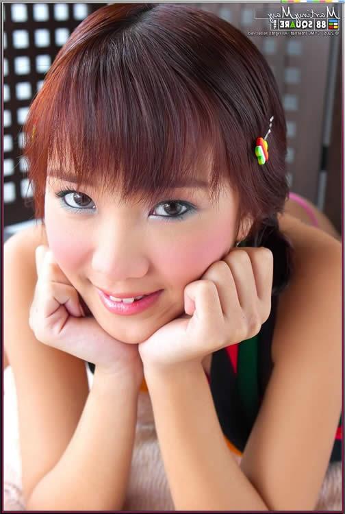 15P Adorable young asian girl spreading
