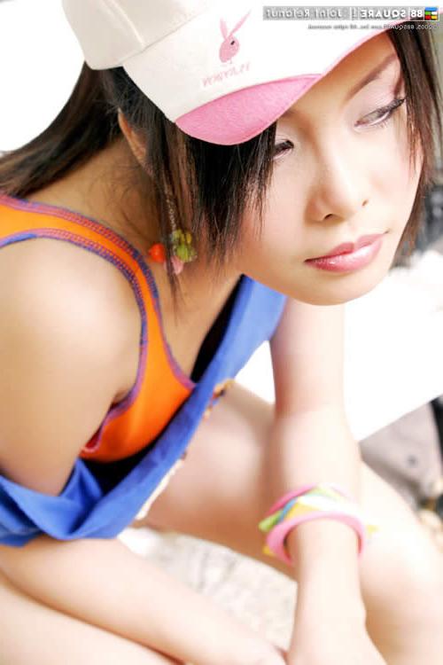 15P Adorable young asian with nice tits