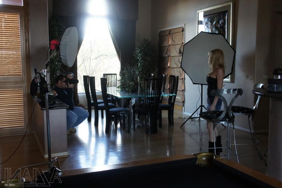 15P Behind the scenes with stunning busty blonde, Madison Scott. She is adorable, sw