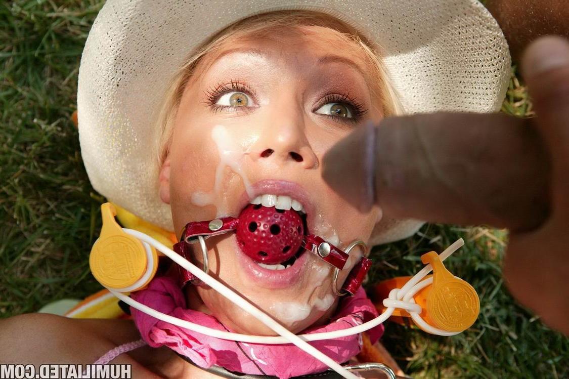16P Hot pornstar Diana Doll tied up with ropes and fucked hard