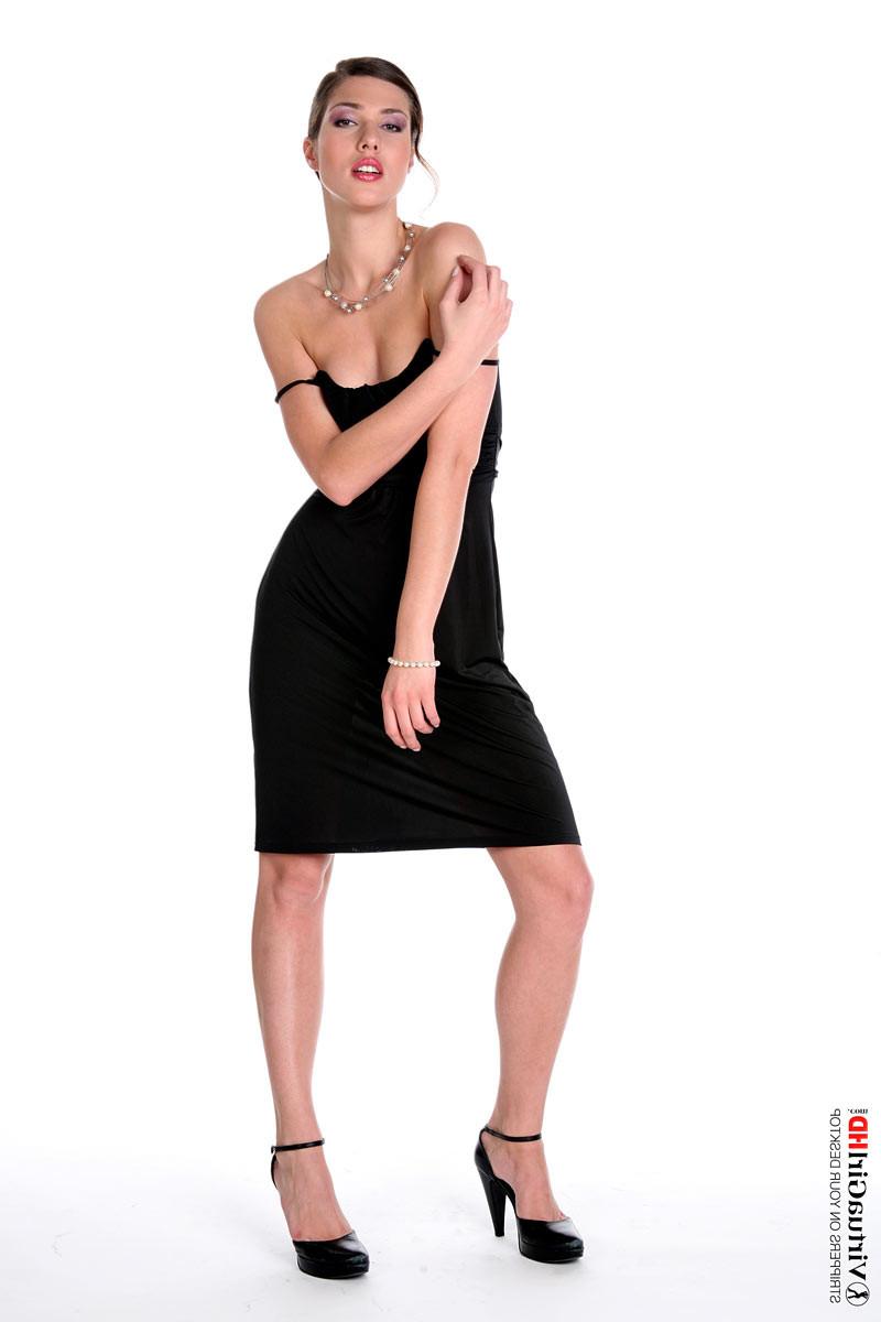 16P Adorable brunette Chiara takes off her black dress