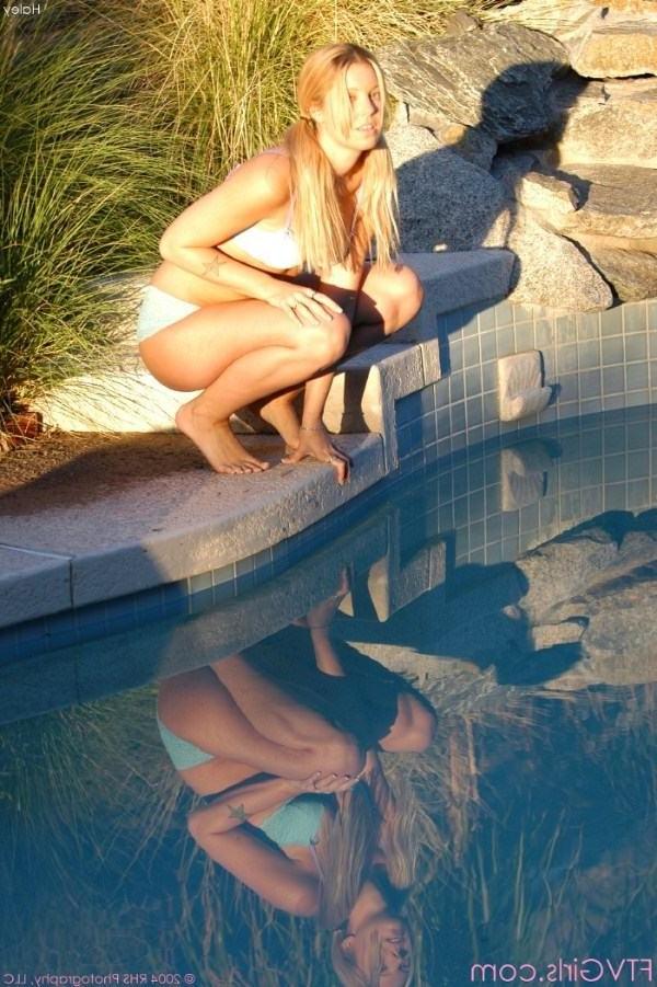 20P Adorable blonde teen flashing outdoors and then toying pussy