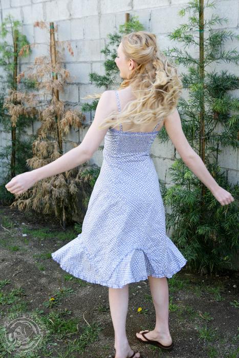 16P Adorable blonde cutie pie shows her tits outdoors