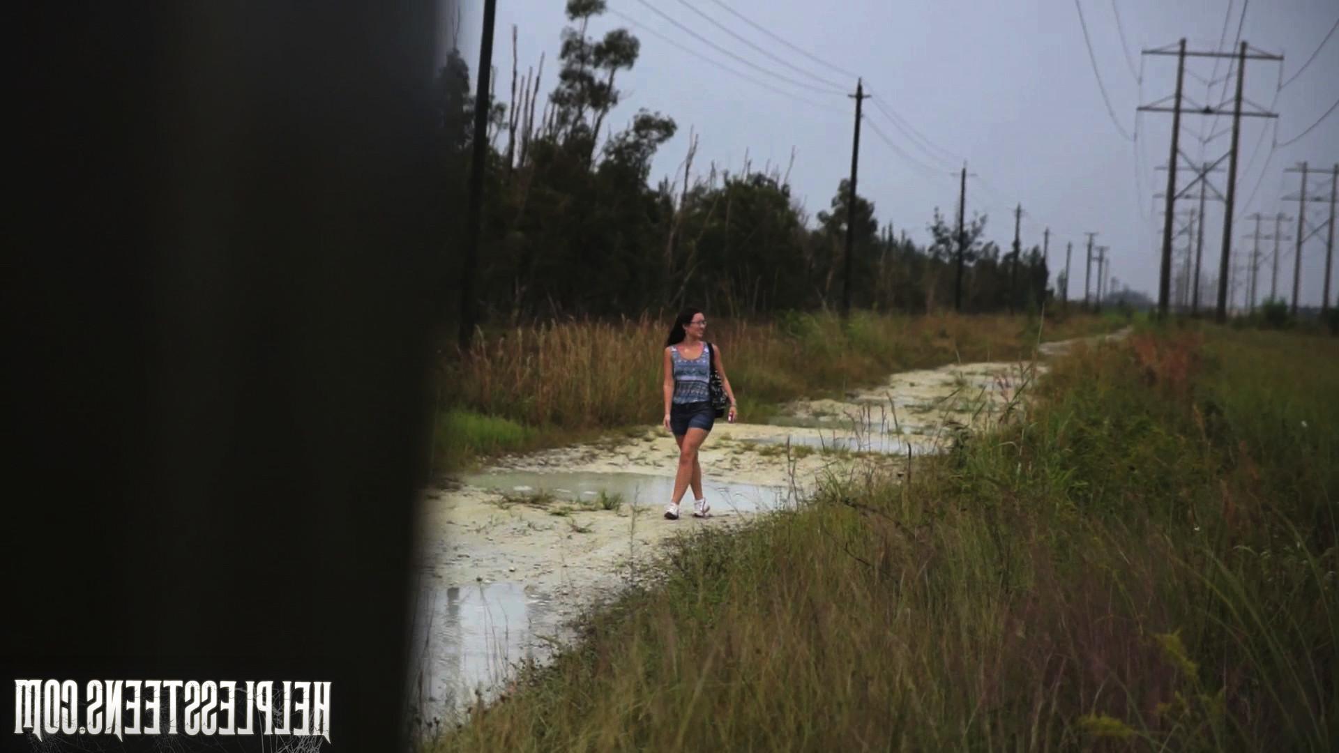 15P Outdoor Rough Sex, Domination, Deepthroat Blowjobs with Evelyn!