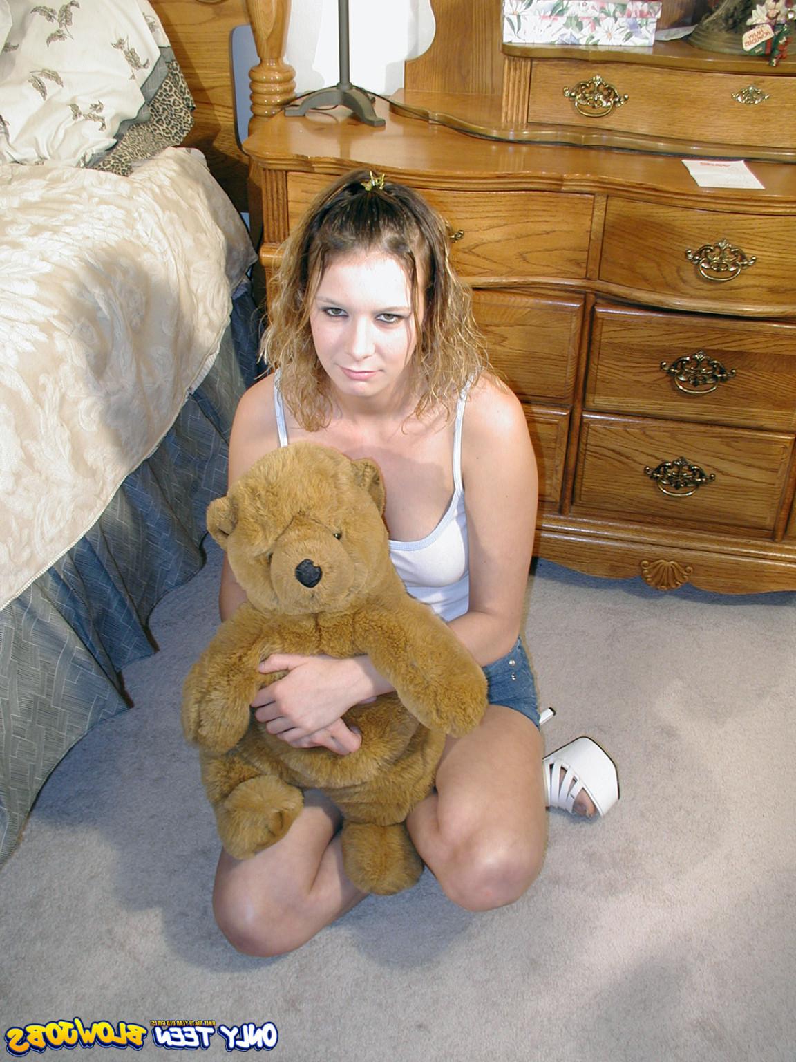 18P Adorable teen Trinity sucks cock and gets facialed