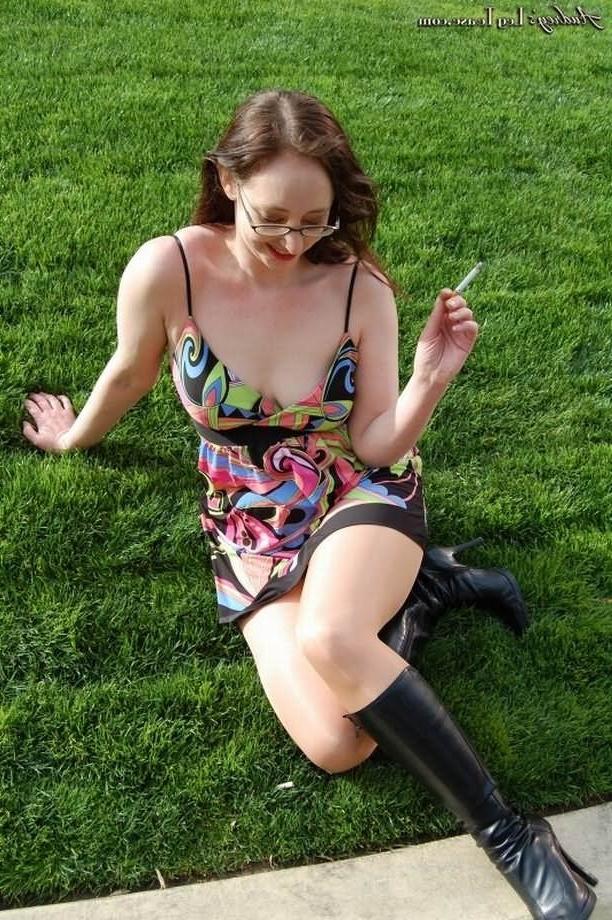 16P Amateur Audrey in pantyhose smoking and flashing in publilc