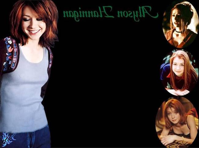 16P Lovely sexy celebrity Alyson Hannigan showing nude tits