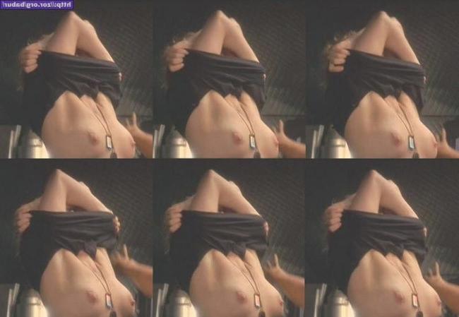 16P Adorable actress Dina Meyer nude in hot movie scenes