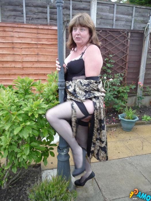 16P lovely mature ladies