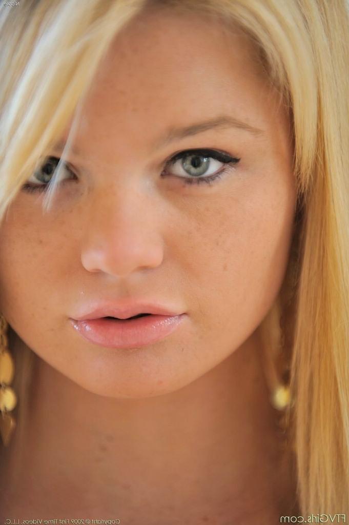 15P Adorable blonde teen closeups of her pierced pussy