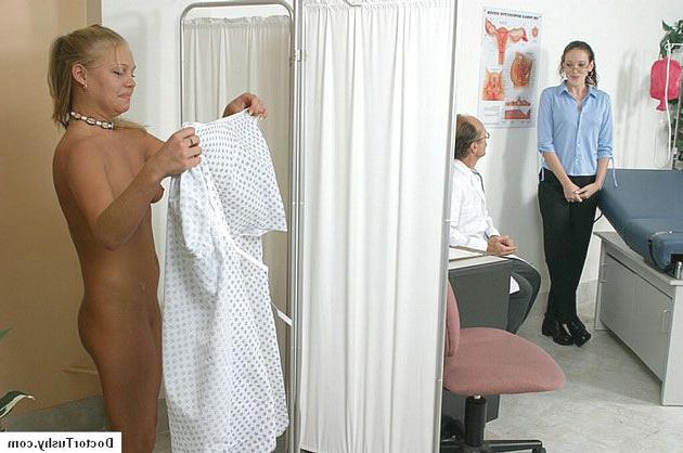 16P Sexy young blonde gets Gyno Exam
