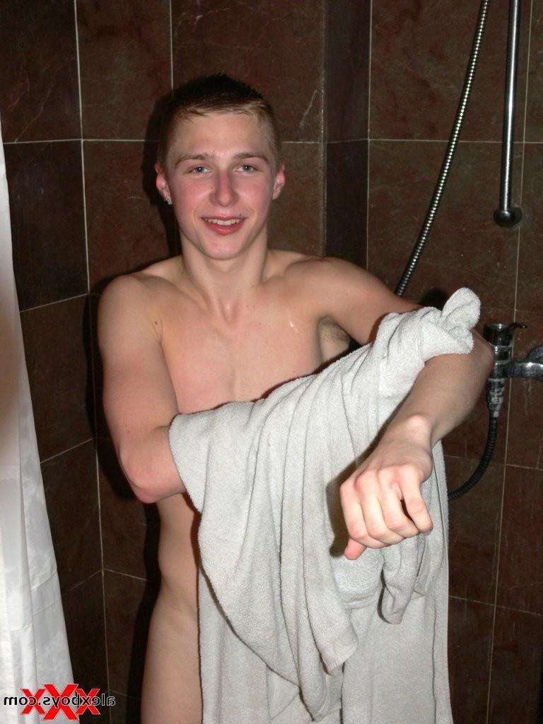12P Lovely gay twink boy wet pool fun
