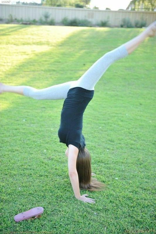 16P Acrobatic Cutie Tumbling