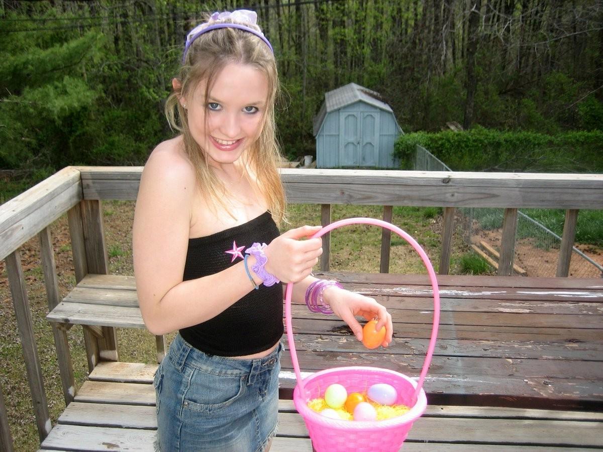 18P Upskirt blonde teenie ready for easter peeks her tits