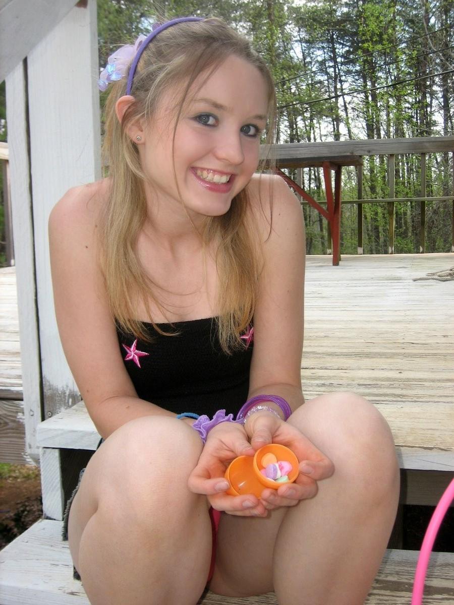 18P Upskirt blonde teenie ready for easter peeks her tits