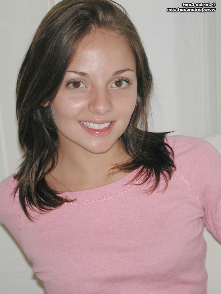 16P Adorable teen bares her perky little tits and shaved pussy