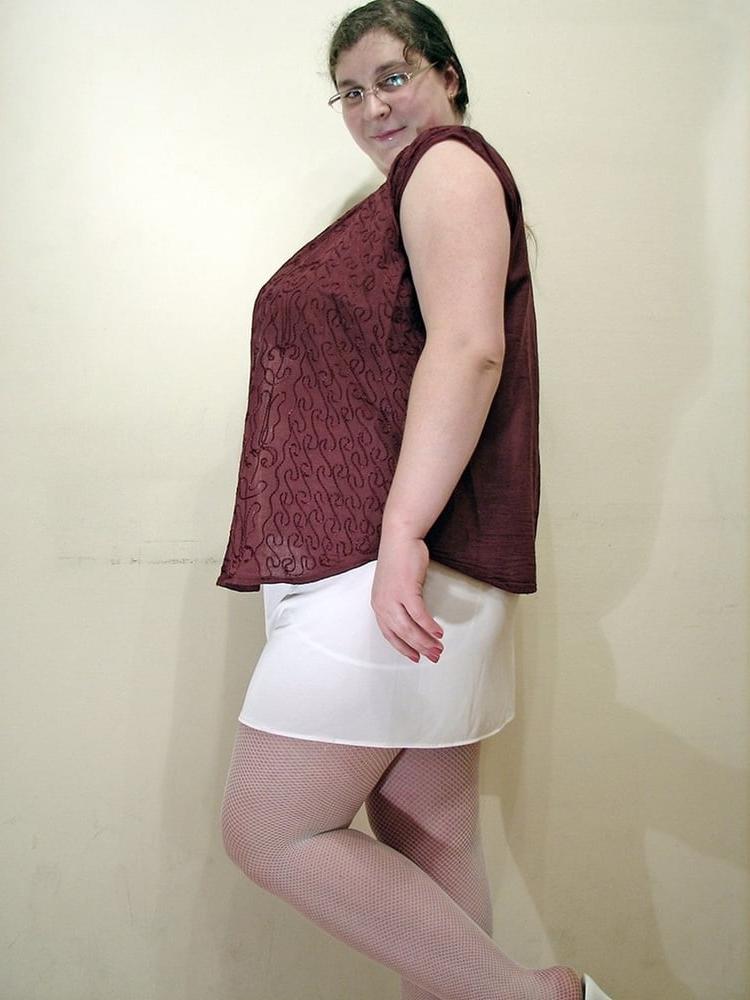 25P adorable plump and hairy