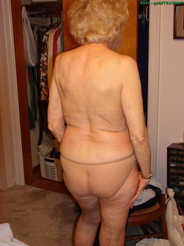 22P More pics of extremely old adorable granny