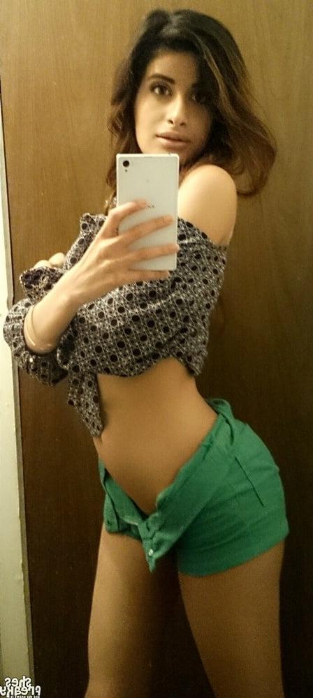 25P Pakistani bitches for comments(Degrade and abuse)!