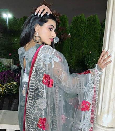 25P Pakistani bitches for comments(Degrade and abuse)!