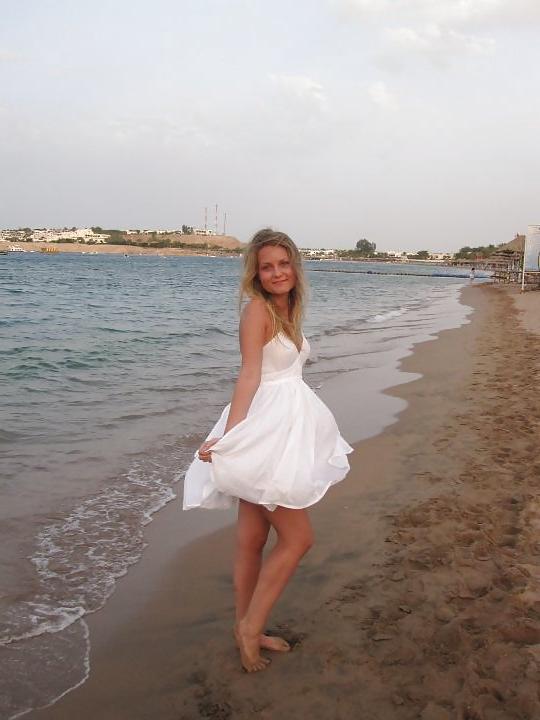 20P Lovely Young Teen Girl Sara