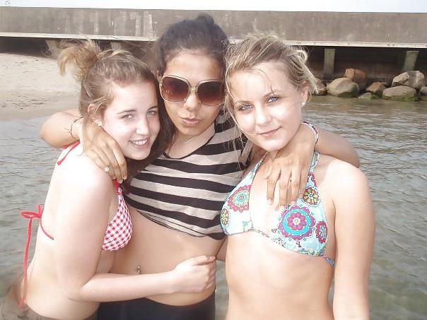 20P Lovely Young Teen Girl Sara