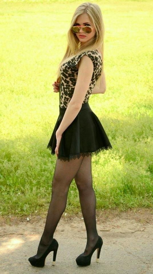 25P Adorable real chicks 257