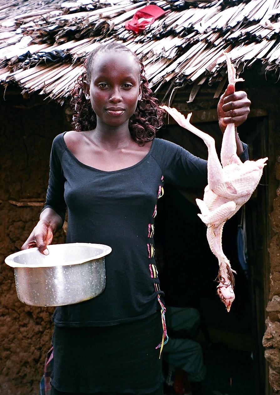 8P FINE AFRICAN WOMAN