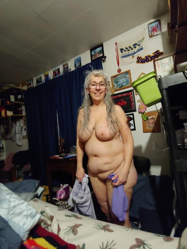 25P granny Debbie aged 65 cock sucking , anal slut