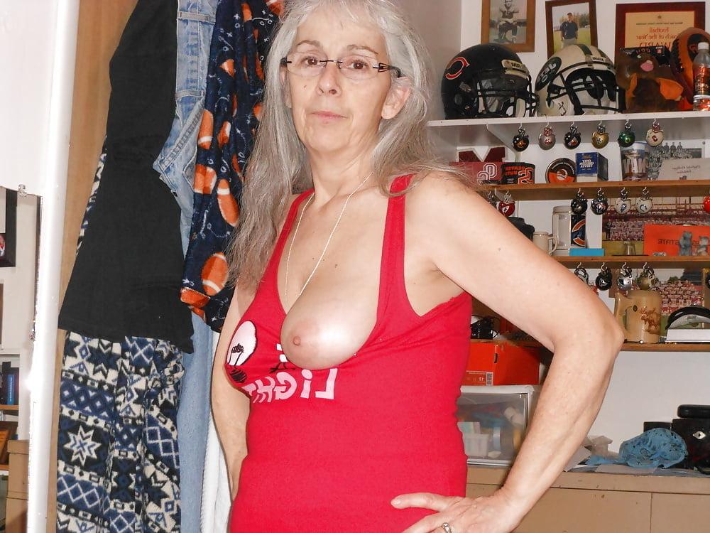 25P granny Debbie aged 65 cock sucking , anal slut