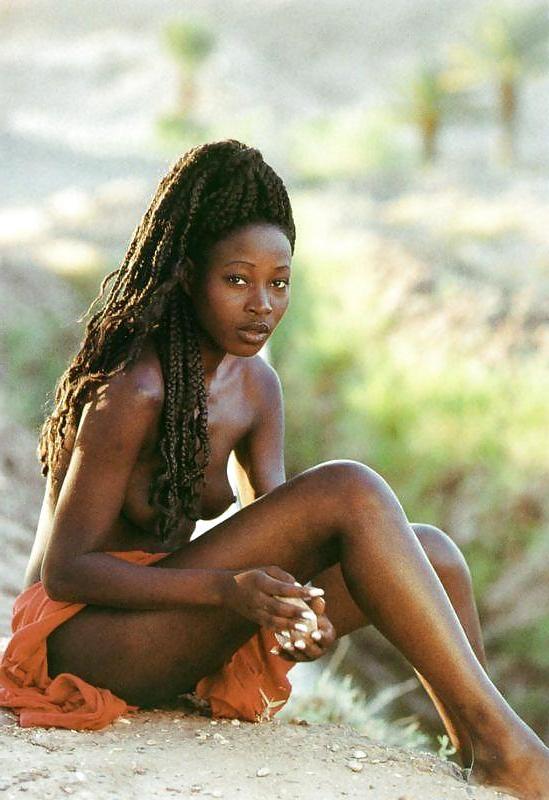 25P African Queens 