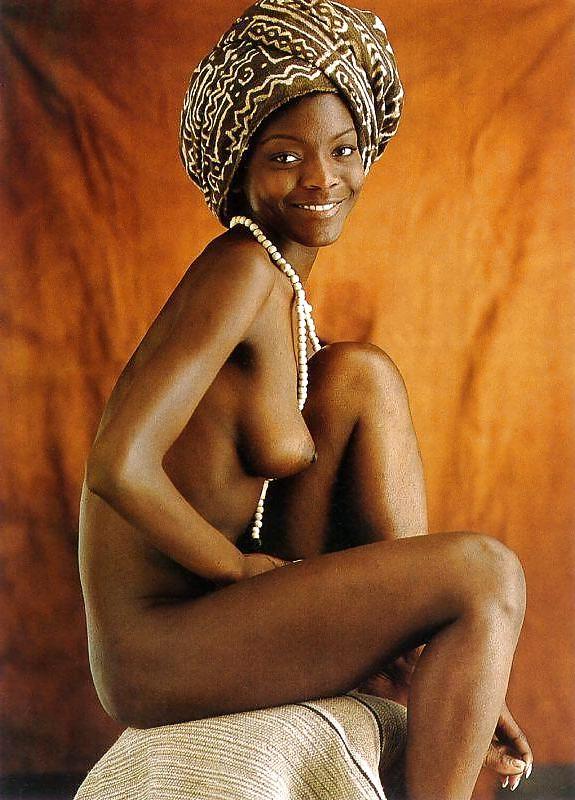25P African Queens 