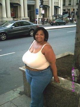 25P Biggest mama Africa #1