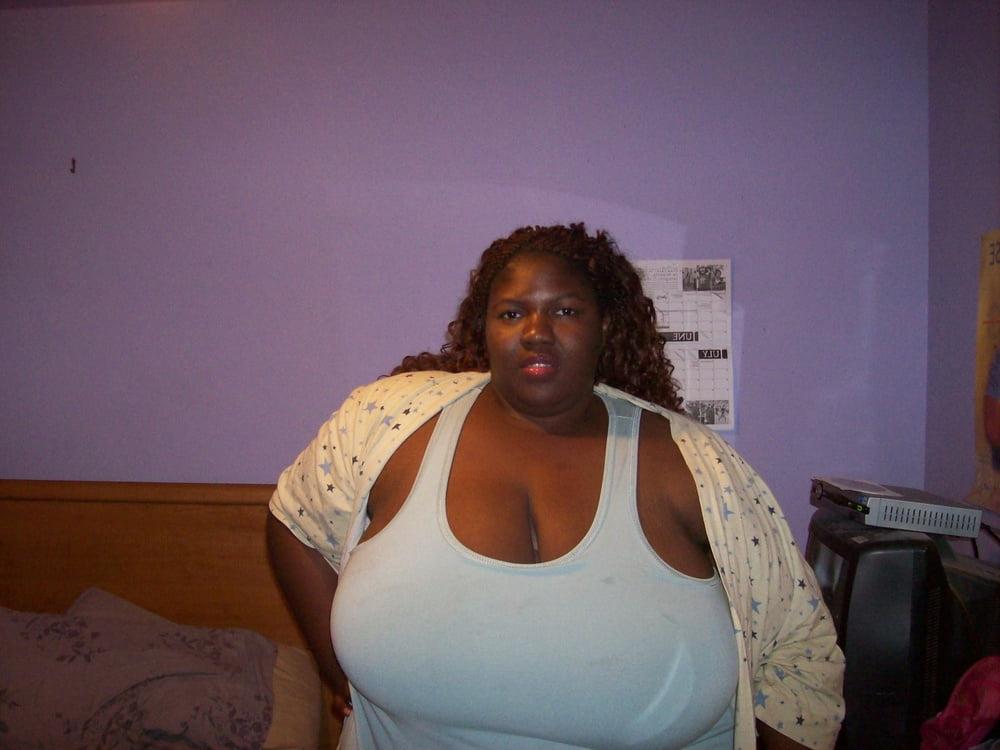 25P Biggest mama Africa #1