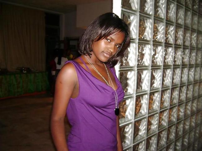 25P AFRIKANISCHE SEXY NN-MÄDCHEN IV