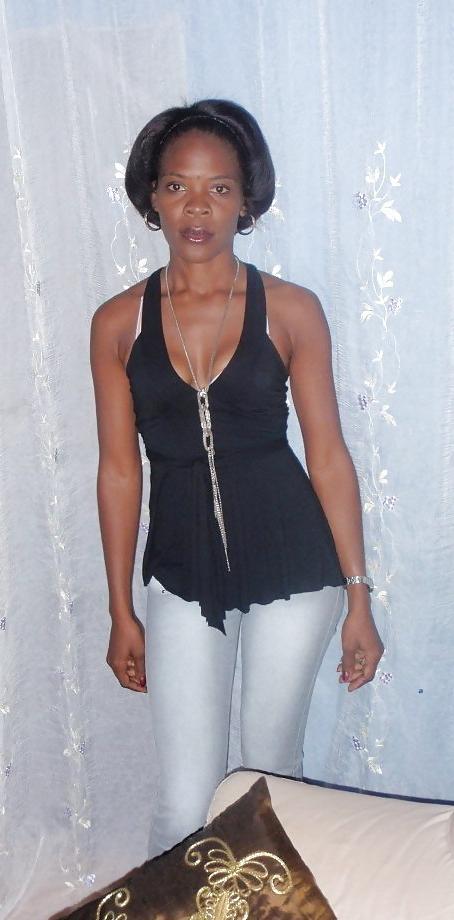25P AFRIKANISCHE SEXY NN-MÄDCHEN IV