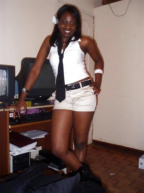 25P AFRIKANISCHE SEXY NN-MÄDCHEN IV