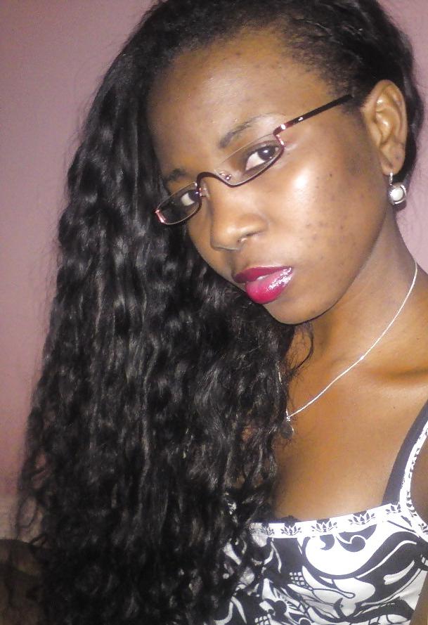 25P AFRIKANISCHE SEXY NN-MÄDCHEN IV