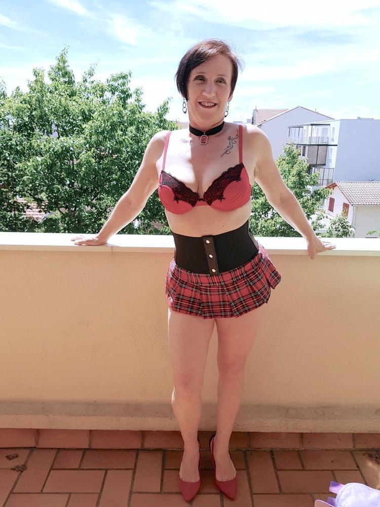 25P AGED 50 + SLUTS 78